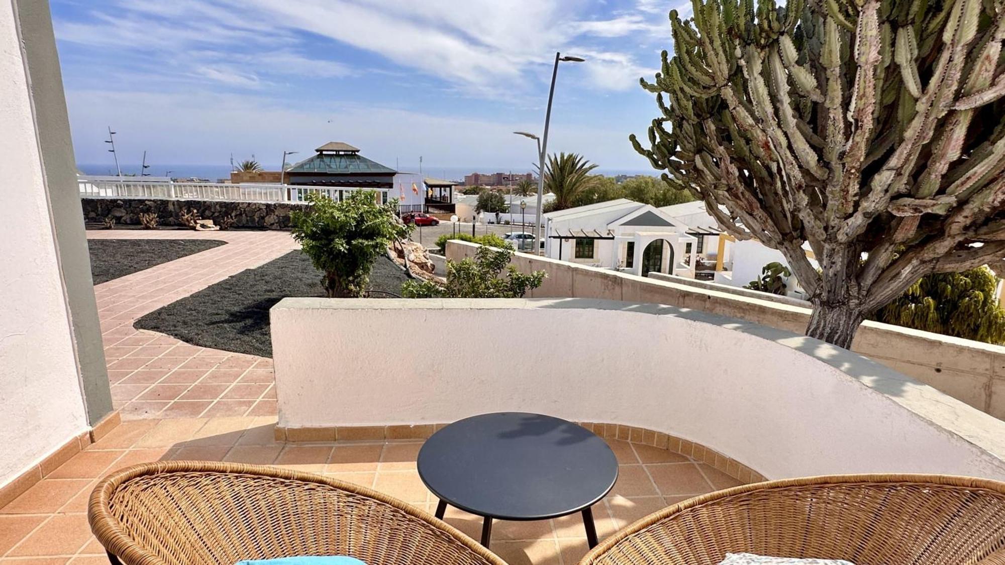 Caleta Dorada Aparthotel Caleta De Fuste Kültér fotó